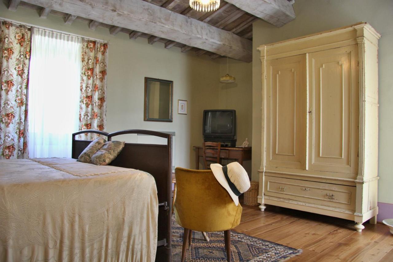 Poggio Dei Prugnoli Bed and Breakfast Tavoleto Buitenkant foto