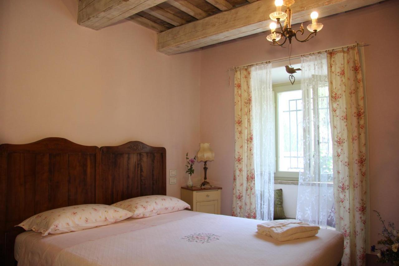 Poggio Dei Prugnoli Bed and Breakfast Tavoleto Buitenkant foto